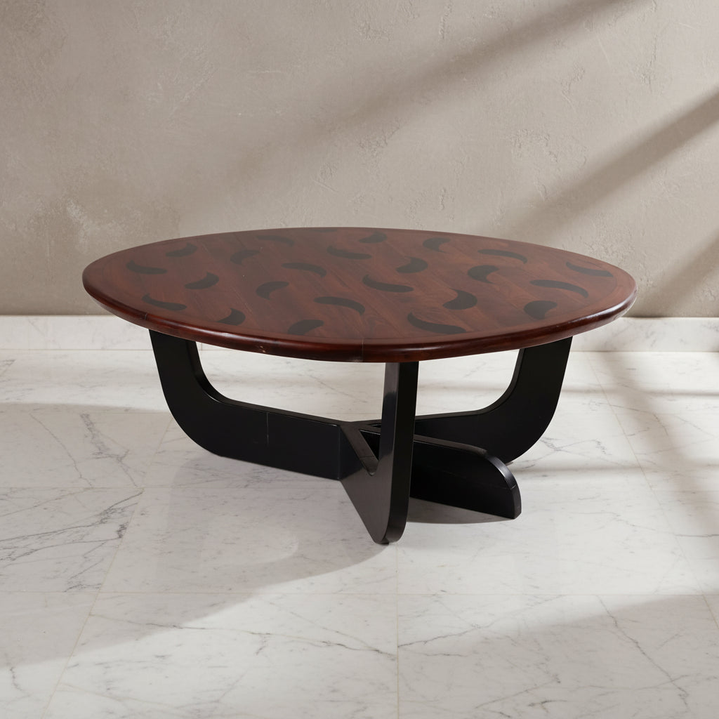Arbor Elegance Table
